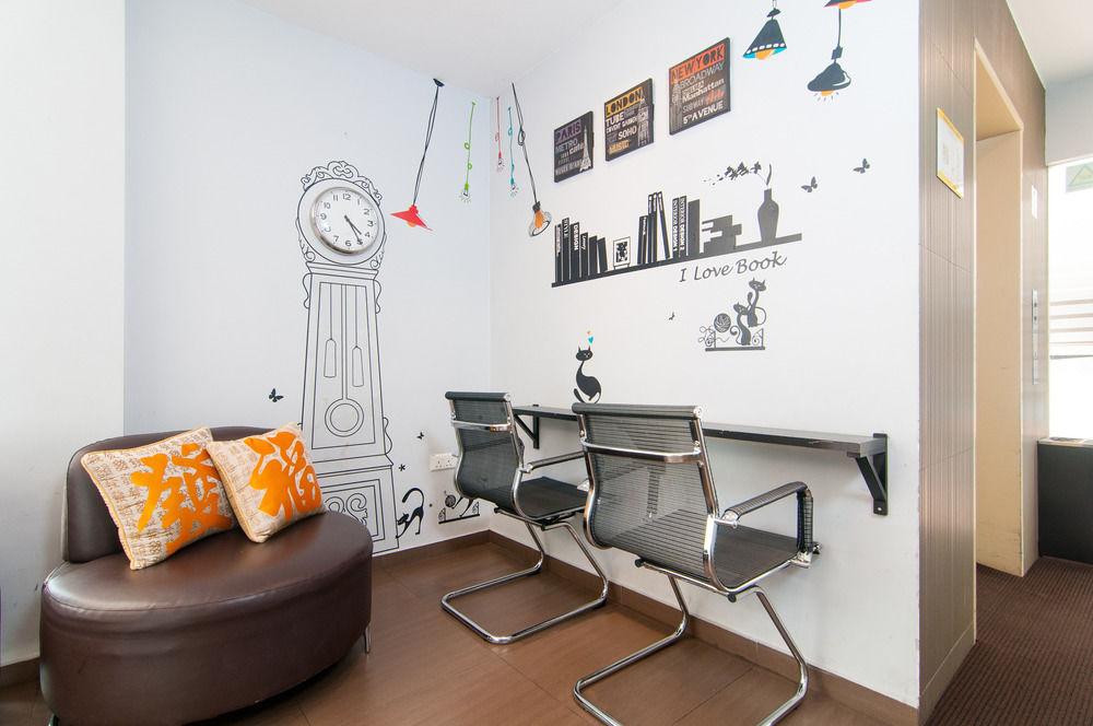 Ibis Budget Singapore Sapphire Экстерьер фото