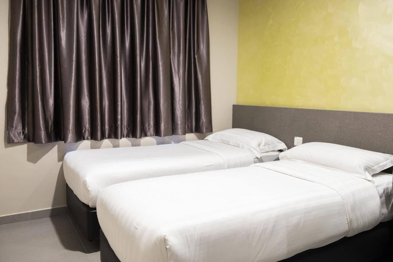 Ibis Budget Singapore Sapphire Экстерьер фото