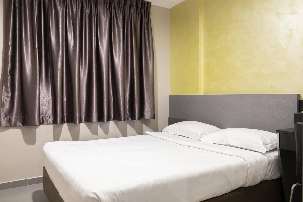 Ibis Budget Singapore Sapphire Экстерьер фото